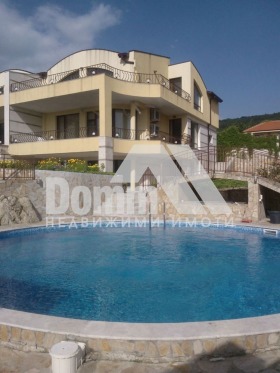 Casa m-t Manastirski rid, Varna