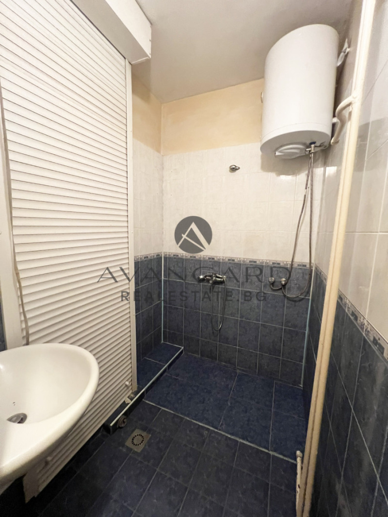In vendita  2 camere da letto Plovdiv , Karshiiaka , 90 mq | 36827437 - Immagine [10]