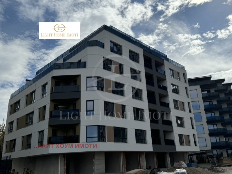 In vendita  2 camere da letto Plovdiv , Hristo Smirnenski , 227 mq | 84145183