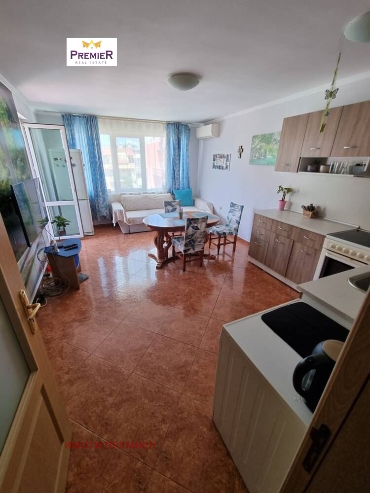 Продава 3-СТАЕН, гр. Поморие, област Бургас, снимка 2 - Апартаменти - 52522981