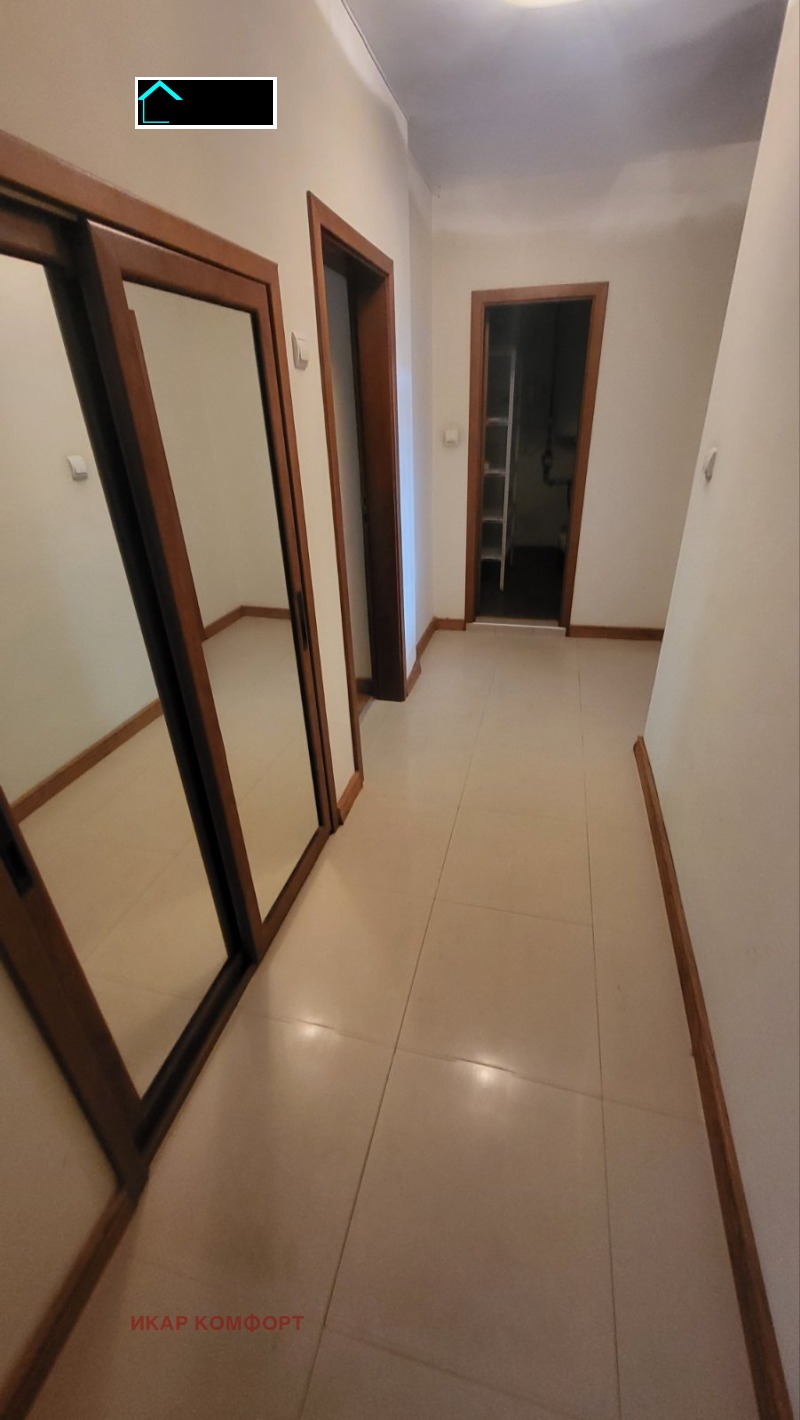 À venda  3 quartos Ruse , Vazrajdane , 172 m² | 94340712