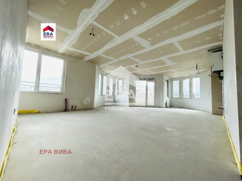 Na sprzedaż  3 sypialnie Sofia , Chladilnika , 178 mkw | 91358885