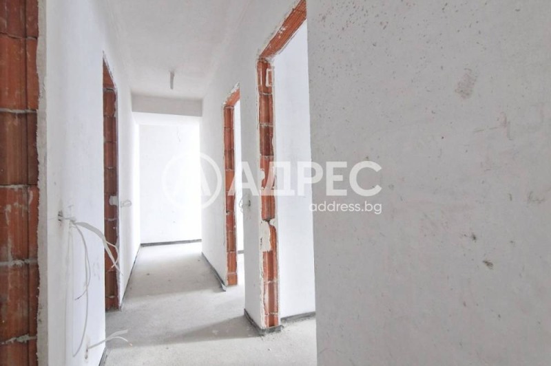 Te koop  3+ slaapkamer Sofia , Gorubljane , 134 m² | 13041381 - afbeelding [5]
