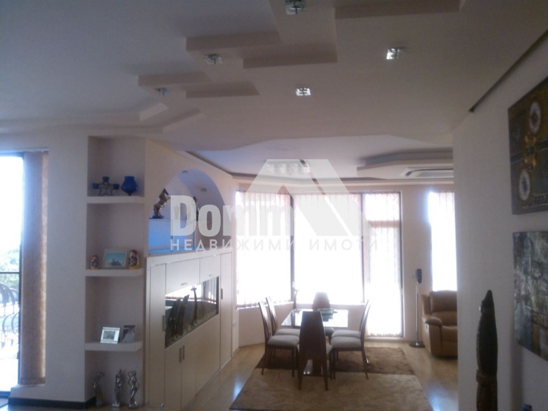 In vendita  Casa Varna , m-t Manastirski rid , 253 mq | 68398568 - Immagine [3]
