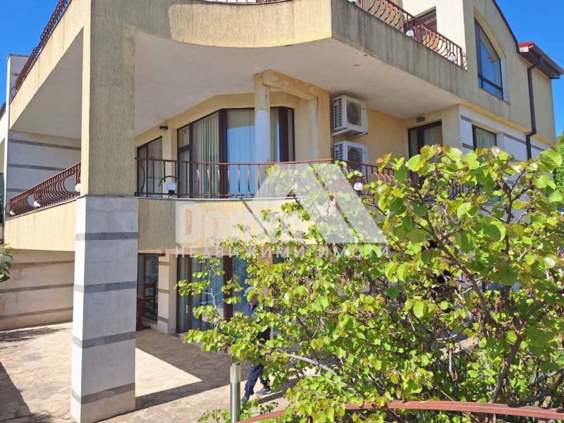 In vendita  Casa Varna , m-t Manastirski rid , 253 mq | 68398568 - Immagine [2]