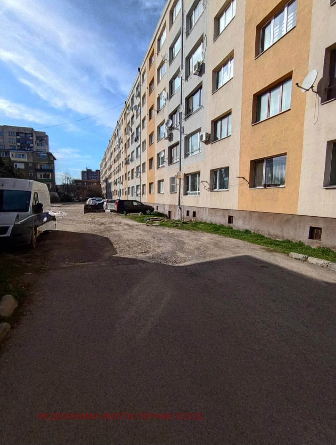 Продава 2-СТАЕН, гр. Перник, Димова махала, снимка 13 - Апартаменти - 55704109