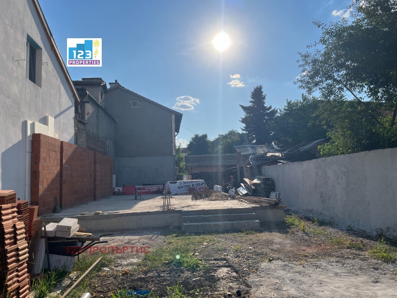 Продава ПАРЦЕЛ в град София, Орландовци - 264 кв.м / 150 000 € » 293 374.50 лв., 123 ПРОПЪРТИС