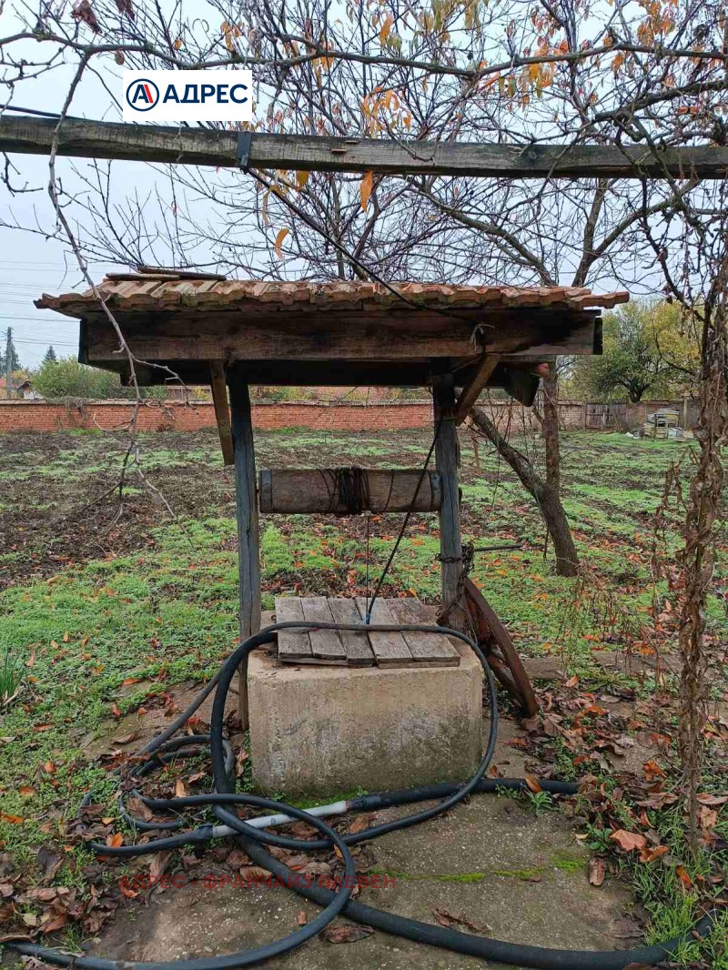 Продава КЪЩА, с. Каменец, област Плевен, снимка 10 - Къщи - 52600419