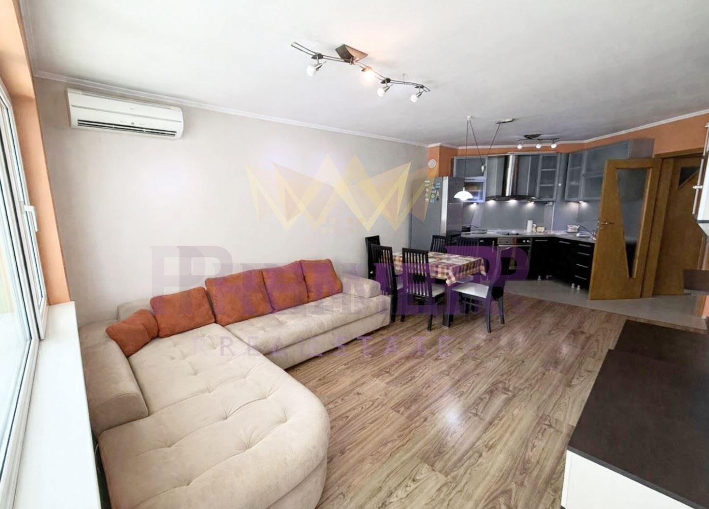 Продава 2-СТАЕН, гр. Варна, Чайка, снимка 2 - Апартаменти - 55183843