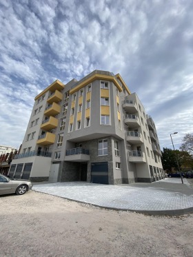 Продажба на имоти в гр. Асеновград, област Пловдив — страница 11 - изображение 2 