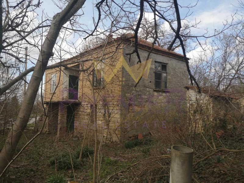 Продава КЪЩА, с. Аврен, област Варна, снимка 2 - Къщи - 40316625