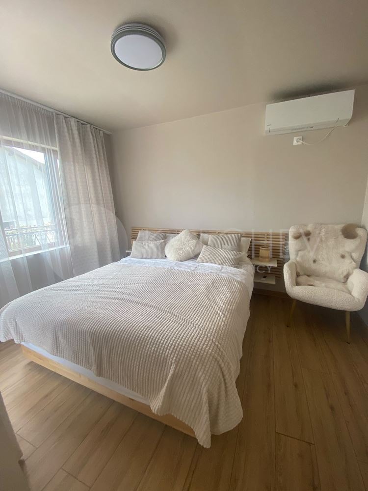 Продава КЪЩА, гр. Балчик, област Добрич, снимка 15 - Къщи - 56213141