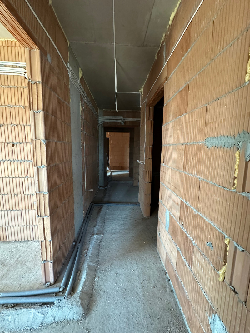 Продава  2-стаен град Перник , Мошино , 68 кв.м | 49078002 - изображение [8]