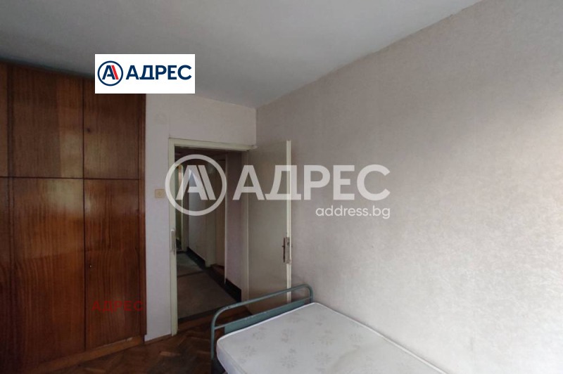 Продава  3-стаен град Разград , Васил Левски , 88 кв.м | 24930864 - изображение [4]