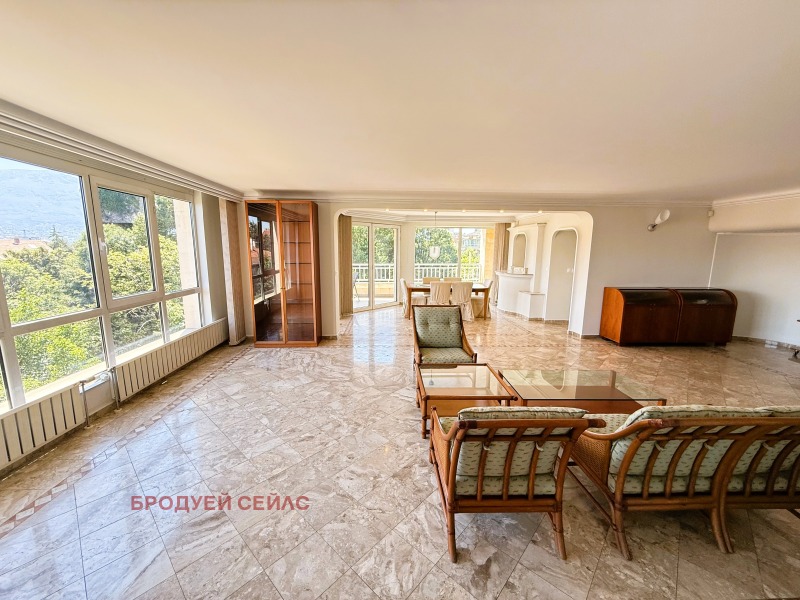 Na sprzedaż  3+ sypialni Sofia , Lozenec , 350 mkw | 82374198