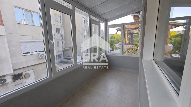 Продава ЕТАЖ ОТ КЪЩА, гр. Търговище, Изток 1, снимка 14 - Етаж от къща - 55886463