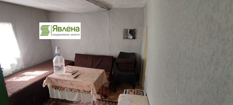 Продава КЪЩА, с. Кондофрей, област Перник, снимка 2 - Къщи - 52808741