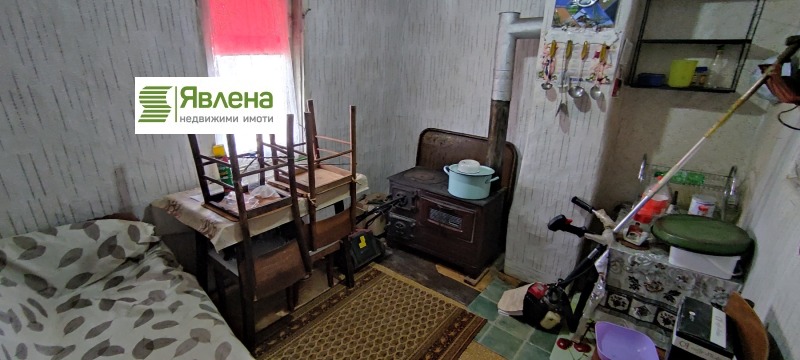 Продава КЪЩА, с. Кондофрей, област Перник, снимка 5 - Къщи - 52808741