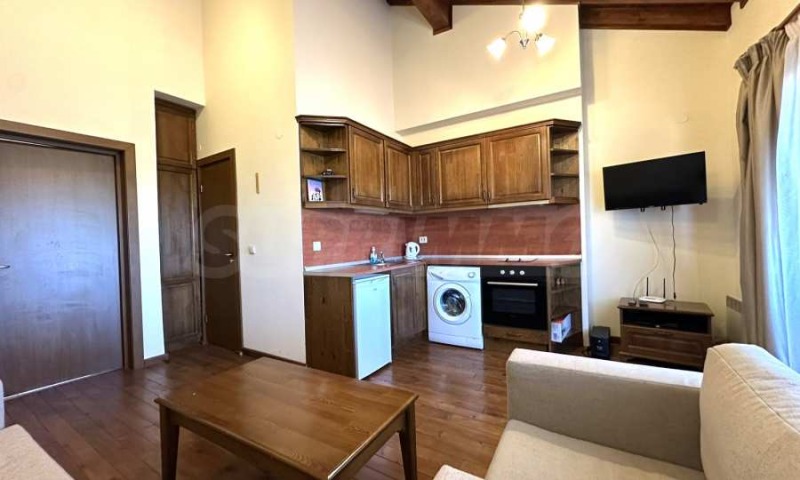 Продава 2-СТАЕН в област Благоевград, гр. Разлог - 82 кв.м / 140 000 € » 273 816.20 лв., СУПРИММО ОФИСИ В СТРАНАТА