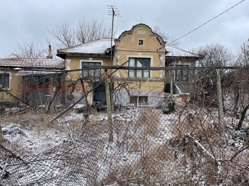 Продава КЪЩА в област Добрич, с. Владимирово - 70 кв.м / 11 000 € » 21 514.13 лв.
