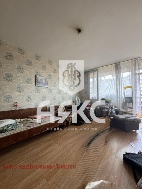 For Sale 1 bedroom