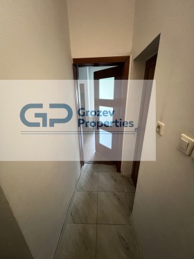 2 slaapkamers Oborishte, Sofia 12