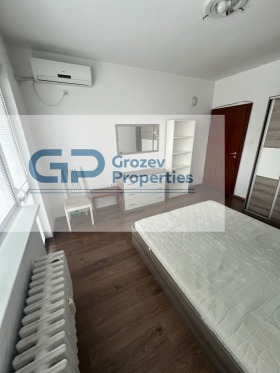 2 slaapkamers Oborishte, Sofia 5
