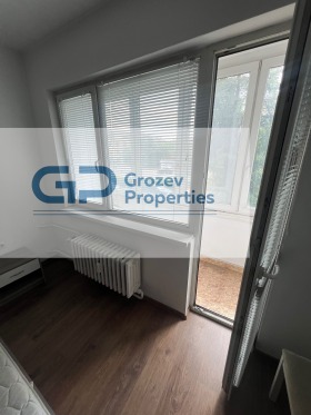 2 slaapkamers Oborishte, Sofia 6