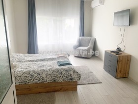 Продава къща град Пловдив Център - [1] 