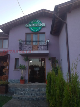 ХОТЕЛ, 1 600 m2