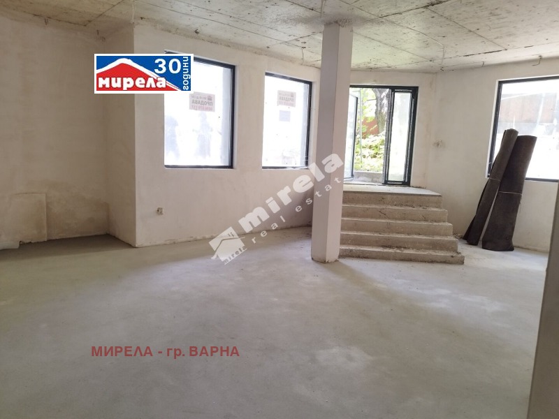 Продава ОФИС, гр. Варна, Колхозен пазар, снимка 4 - Офиси - 47059967