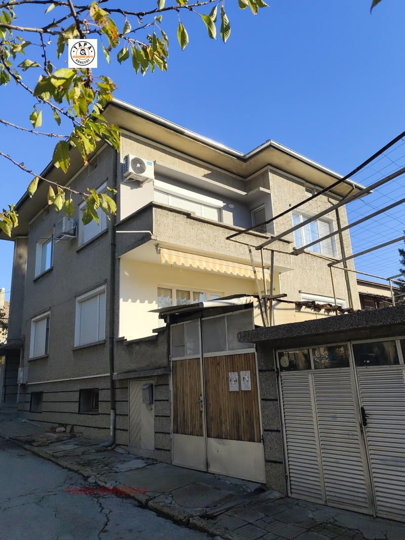 Продава ЕТАЖ ОТ КЪЩА, област Велико Търново, гр. Горна Оряховица • 149000 € / 291418.67 лв. • 71575839 1