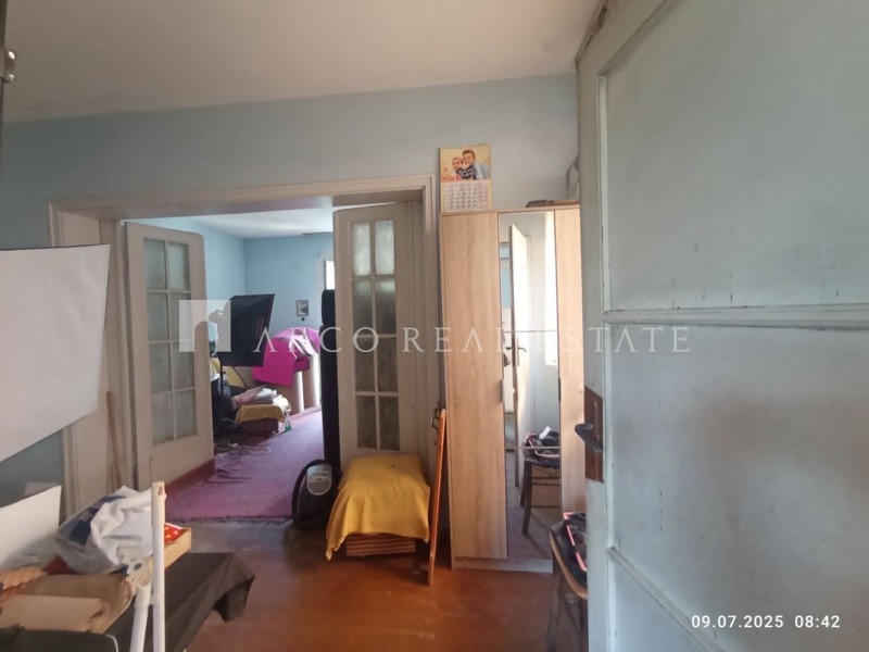 Продава КЪЩА, град София, с. Железница • 150000 € • 84962059 — Holmes.bg