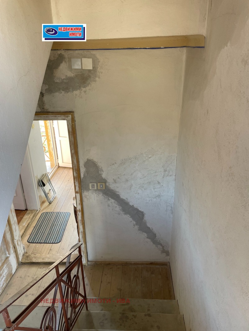 Te koop  Huis regio Veliko Tarnovo , Draganovo , 150 m² | 58893552 - afbeelding [8]