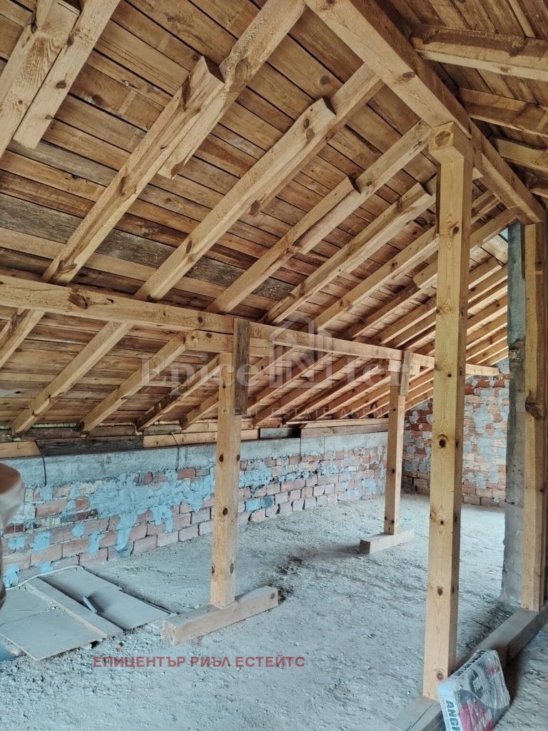 Продава КЪЩА, с. Извор, област Перник, снимка 5 - Къщи - 54602999