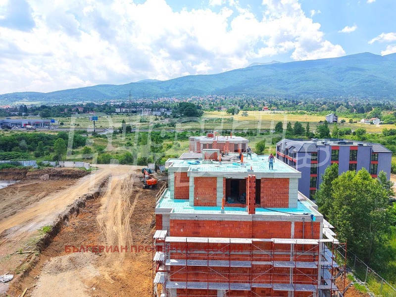 Продается  2 спальни София , Малинова долина , 151 кв.м | 82308599 - изображение [2]