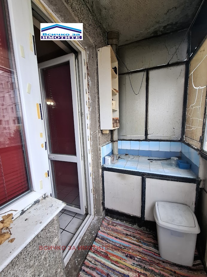 Продава 3-СТАЕН, гр. Русе, Възраждане, снимка 4 - Апартаменти - 53912092