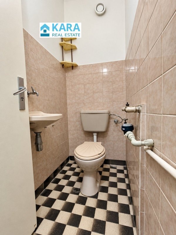 Продава 3-СТАЕН, гр. Кърджали, Център, снимка 13 - Апартаменти - 56092940