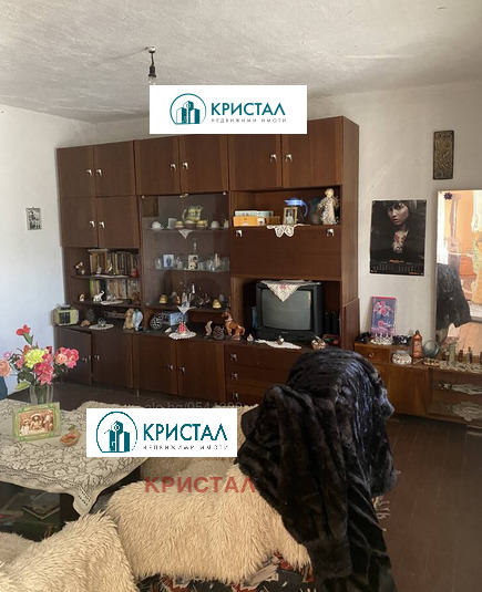 Продава КЪЩА, с. Малък чардак, област Пловдив, снимка 13 - Къщи - 46044566