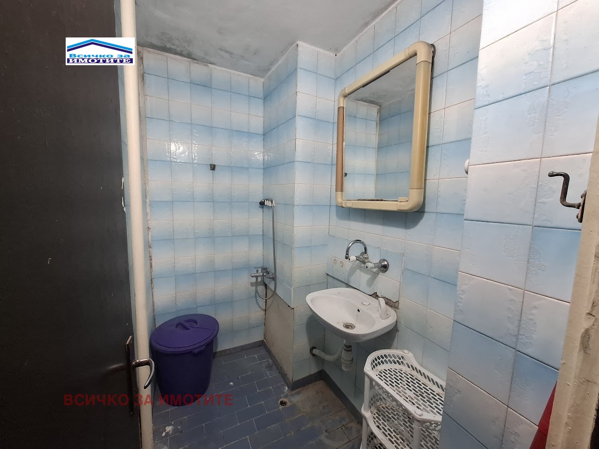 Продава 3-СТАЕН, гр. Русе, Възраждане, снимка 8 - Апартаменти - 53912092