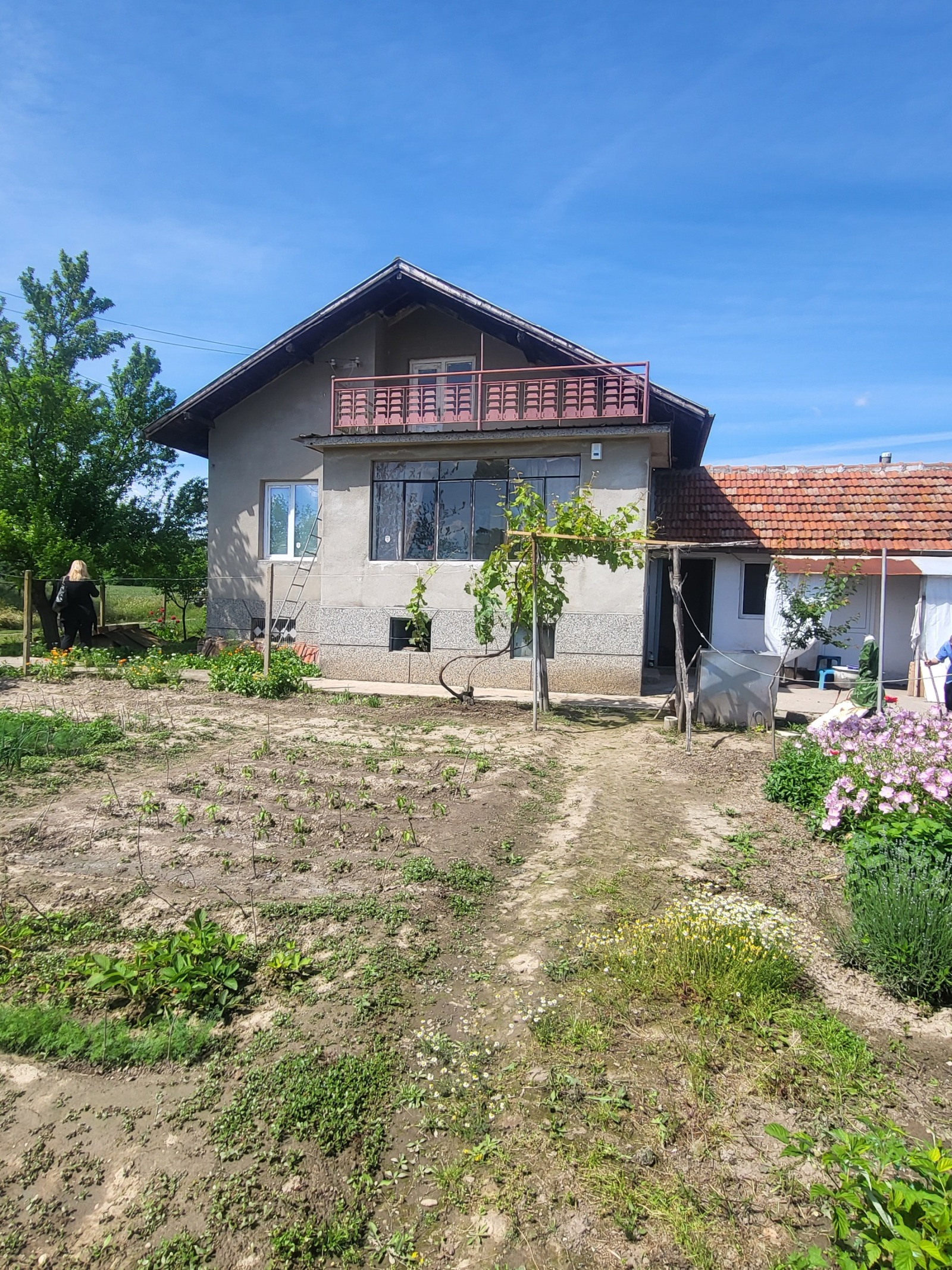 Продава КЪЩА, с. Долни Вит, област Плевен