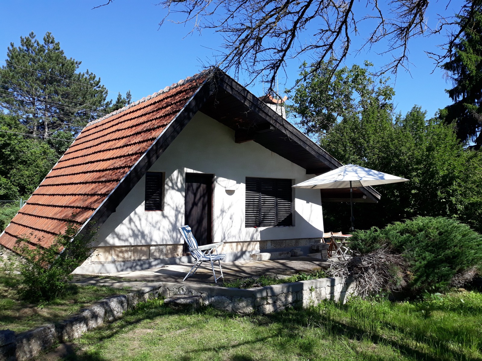 Продава ВИЛА, с. Божичен, област Русе