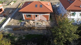 Hus Priseltsi, region Varna 13