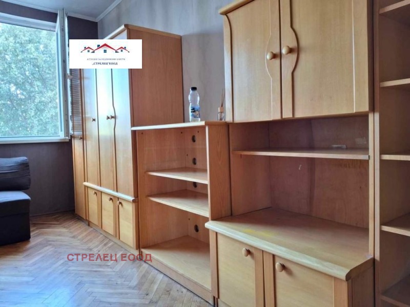 De vânzare  1 dormitor Dobrici , Dunavite , 58 mp | 41273359 - imagine [2]