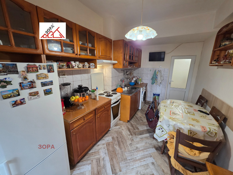 Продава 2-СТАЕН, гр. Враца, Център, снимка 9 - Апартаменти - 52720564