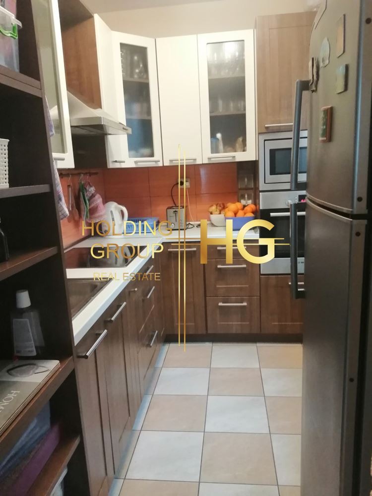 Продава 3-СТАЕН, гр. Варна, м-т Долна Трака, снимка 2 - Aпартаменти - 47070707