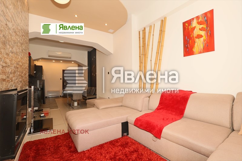 Продава 3-СТАЕН, гр. София, Център, снимка 15 - Aпартаменти - 47974942