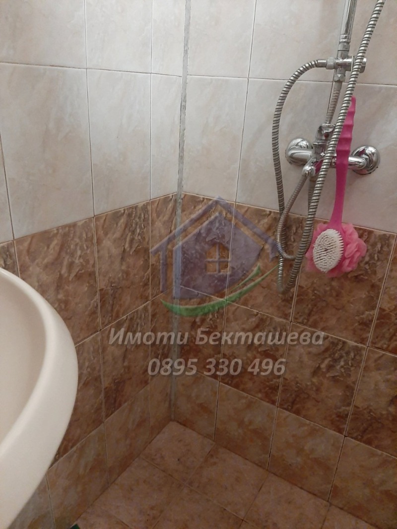 Продава 3-СТАЕН, гр. Русе, Здравец, снимка 13 - Aпартаменти - 49232884