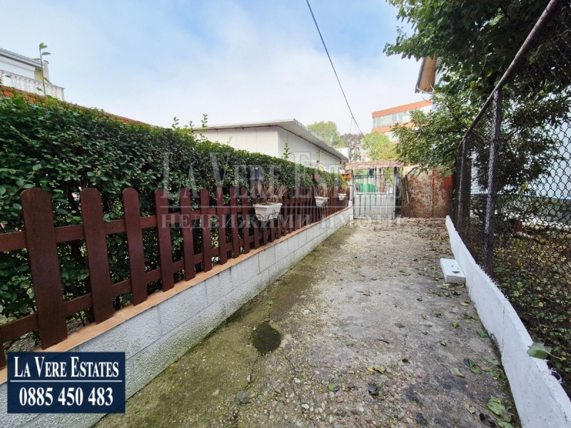 Продава  Етаж от къща град Русе , Център , 214 кв.м | 64597096 - изображение [12]