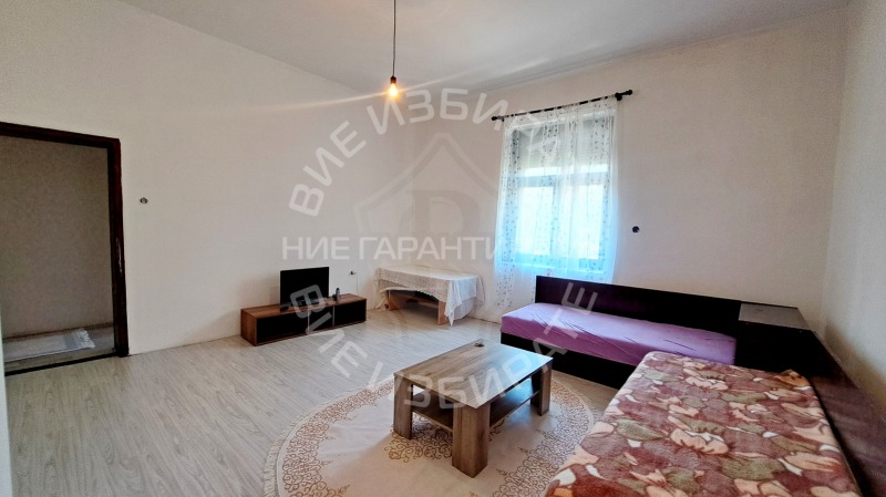 Продава 3-СТАЕН, гр. Варна, Погреби, снимка 3 - Aпартаменти - 46859585